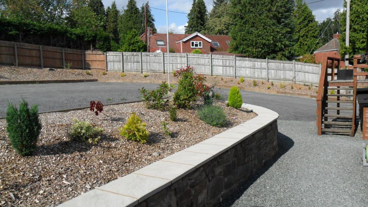 The Bear Bed and Breakfast Rhayader Exteriör bild